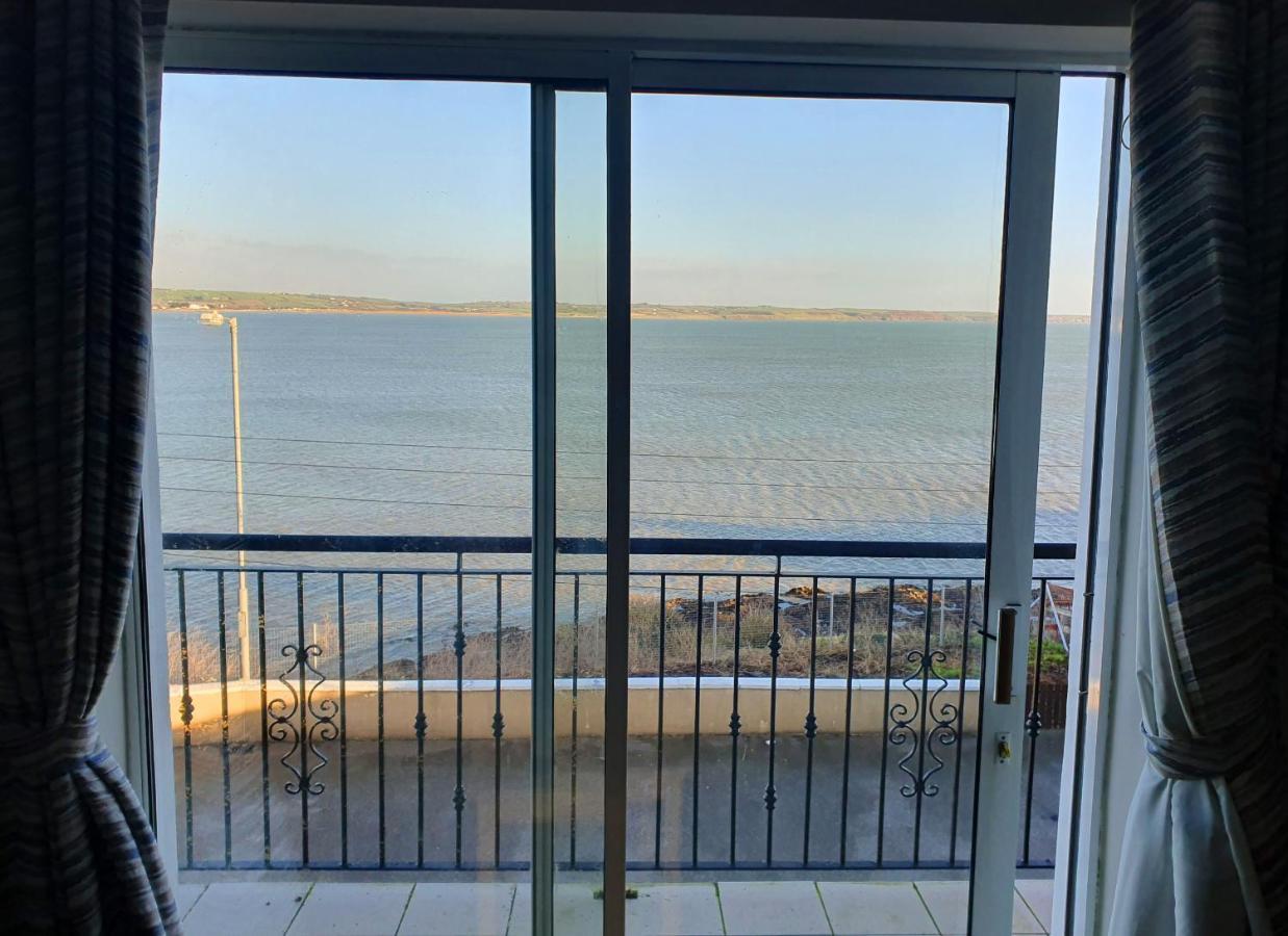 Ballycotton Holiday Apartment No 6 By Trident Holiday Homes ภายนอก รูปภาพ